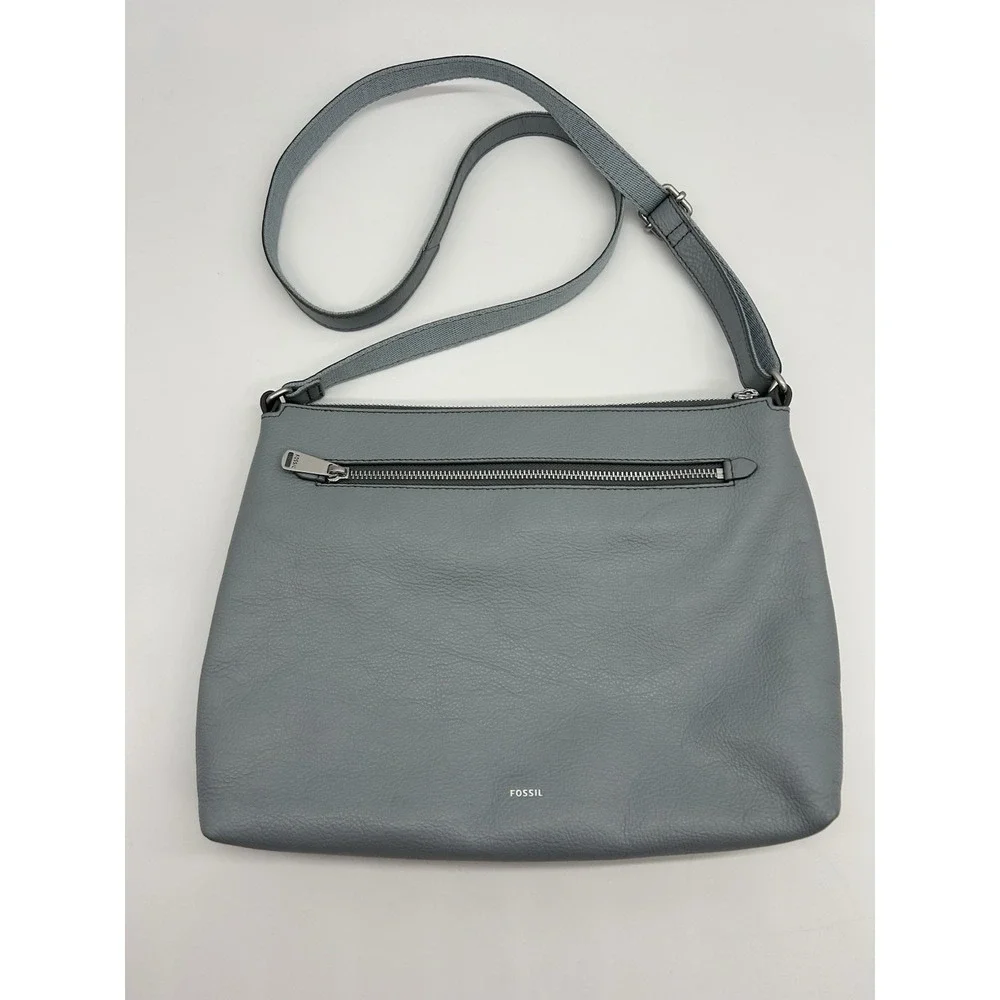 Fossil excellent used